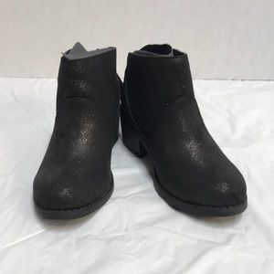Art Class Girls’ Suede Ankle Boots Size 13